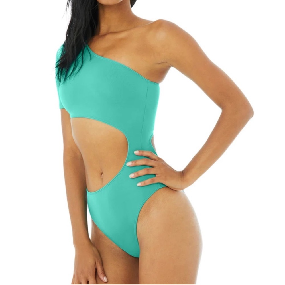 Alo Yoga Body Wave One Shoulder One Piece in Teal